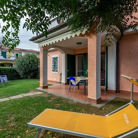 With Private Garden A Stone's Throw From The Sea